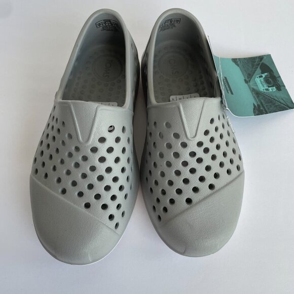 NEW Toms Rubber Kids Toddler Shoe (Similar to Native Jeffersons), Grey - Size 9 - Picture 3 of 6